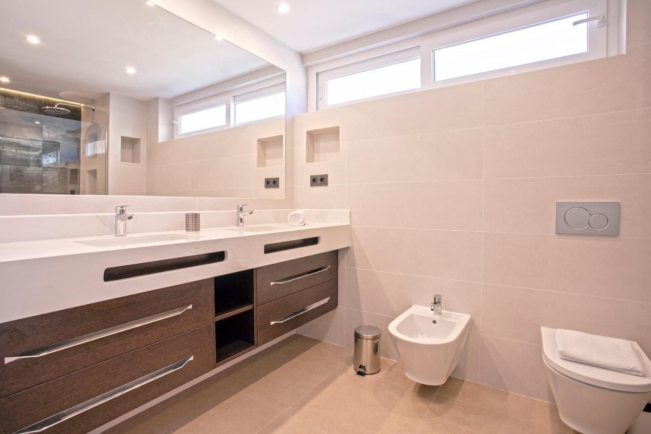 Malagueta Luz By Renthas Apartman Málaga Kültér fotó